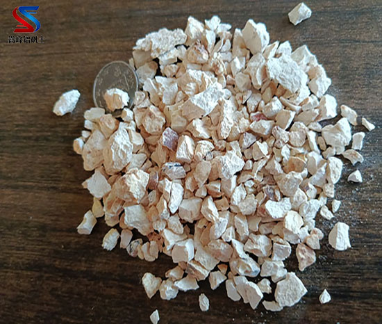 鋁礬土｜熟料｜高鋁｜細(xì)粉｜骨料｜消失膜｜鑄造｜耐火鋁礬土｜的用途｜鋁酸鈣粉價(jià)格｜廠家｜加工圖